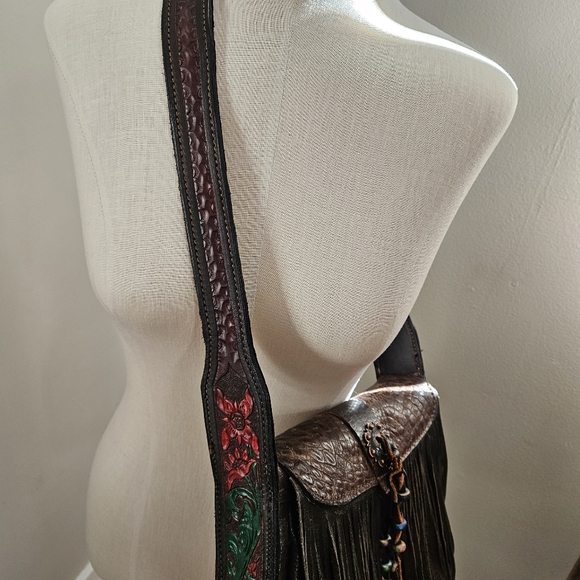 Vintage 70s Tooled Leather Braided Shoulder Strap Fringe Saddle Bag Purse - Picture 4 of 8